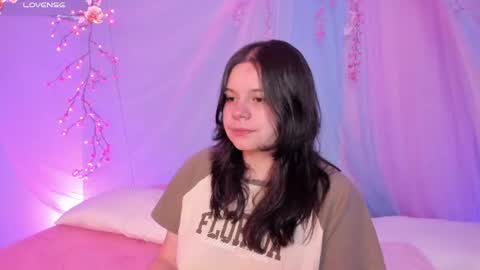 Mia online show from July 25, 3:02 am