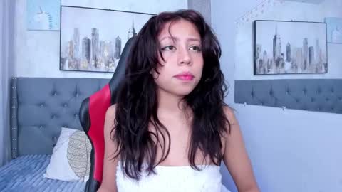Snapshot of alissa_grace chatting on October 25, 9:32 pm Alison online show from October 25, 9:32 pm