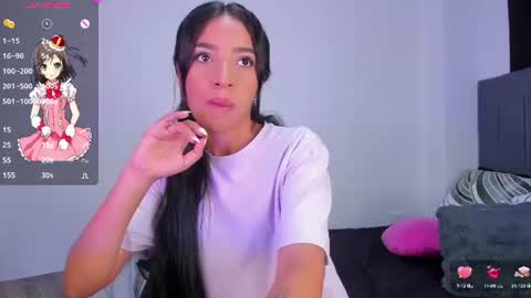 alissarose_1 online show from June 18, 2:35 am