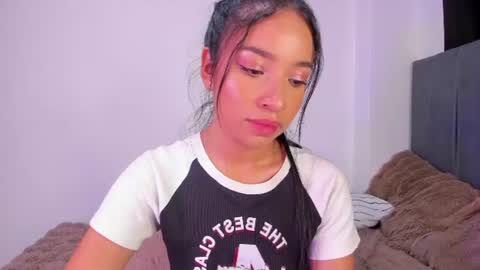 alissarose_1 online show from June 15, 2:34 am