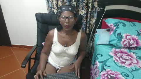 allise online show from February 28, 11:45 pm