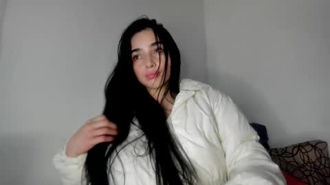 Alisson369  online show from February 1, 6:45 am