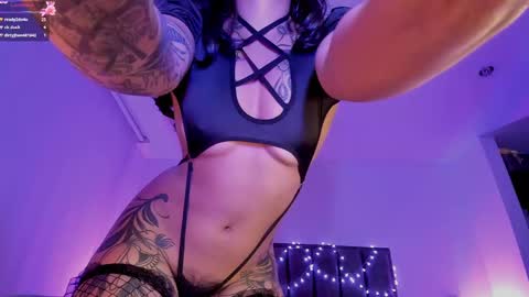    online show from February 26, 3:25 am