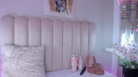 Snapshot of alissyadanger chatting on September 19, 3:16 am TATIS online show from September 19, 3:16 am