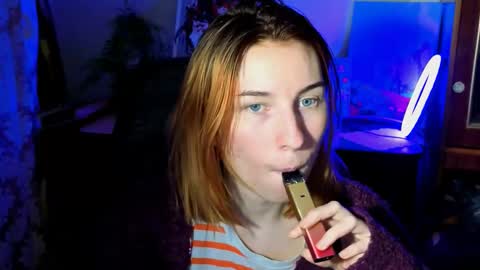 Snapshot of alisun_ chatting on October 19, 3:25 pm A L I C E online show from October 19, 3:25 pm