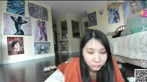 Alize Zaide online show from April 17, 9:50 pm