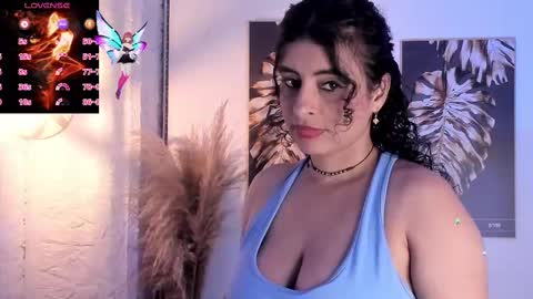 Snapshot of alizon_ chatting on September 17, 8:29 pm Andrea online show from September 17, 8:29 pm