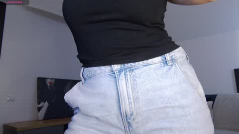 A day u didnt smile is a lost day online show from March 8, 1:01 pm