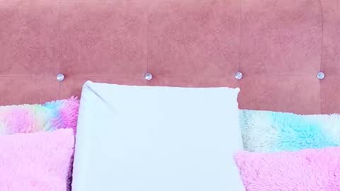 Allicia online show from September 10, 7:25 pm