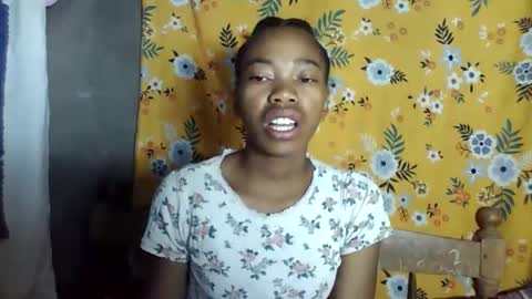 alliciax632770 online show from December 1, 5:33 am