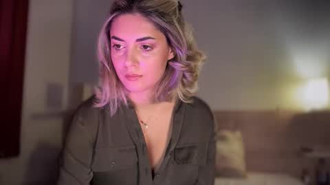 Allie online show from November 27, 6:16 am