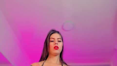    online show from November 25, 10:39 am