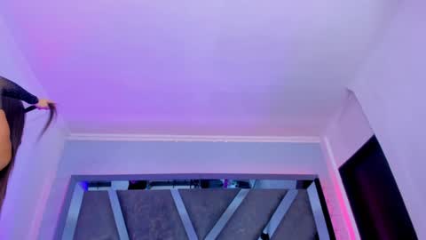    online show from December 10, 11:00 am