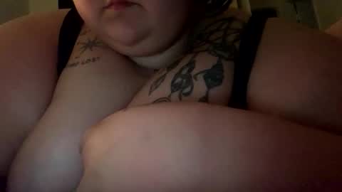 Snapshot of allisonbarry666 chatting on November 1, 5:00 am allisonbarry666 online show from November 1, 5:00 am