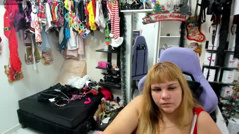 allsson_miller online show from January 3, 3:49 am