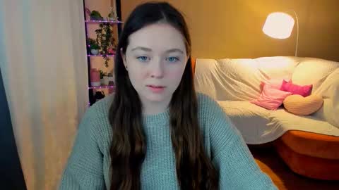 alluringeyess online show from September 12, 11:18 am