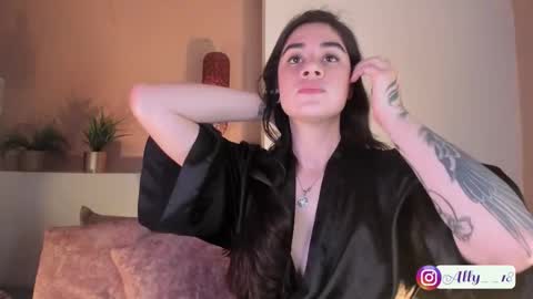 Ally  online show from November 27, 4:04 am