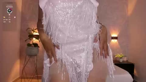 A L L I E online show from October 31, 2:43 pm