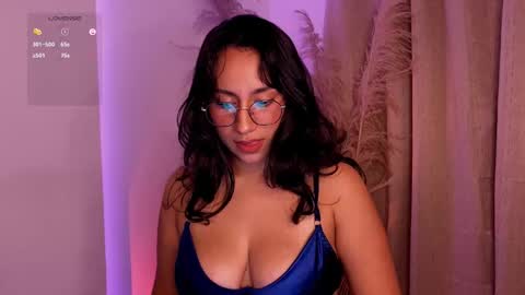 A L L I E online show from January 9, 11:31 pm