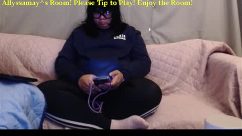 Allyssamay online show from November 3, 3:54 am
