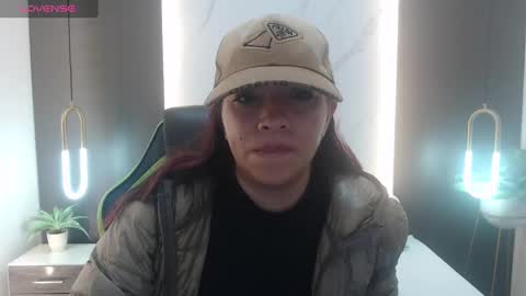 ALMA FENIX  online show from February 14, 12:14 pm