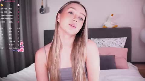 Lia online show from March 24, 3:12 am