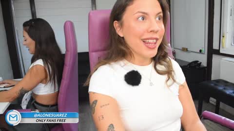 Alondra Suarez online show from February 12, 3:58 pm