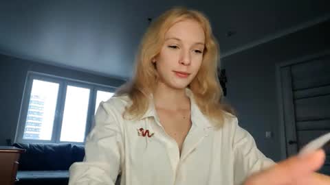 May online show from September 18, 3:10 pm