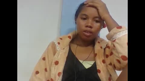 alydie7 online show from May 12, 6:03 pm