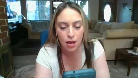 alyjeanne0420 online show from February 5, 1:08 am