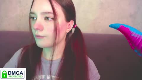 Alyssa online show from October 22, 9:25 am