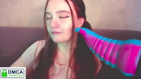 Alyssa online show from October 30, 9:55 am