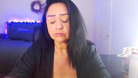 Alyssiaamorexo online show from March 21, 6:24 pm