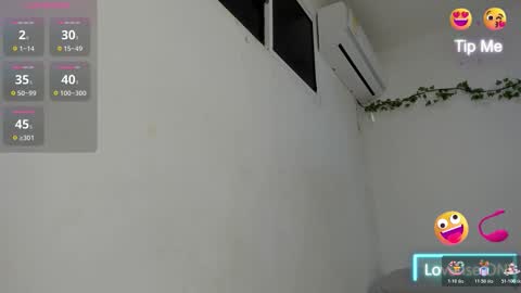 AMAIA online show from February 24, 7:34 pm