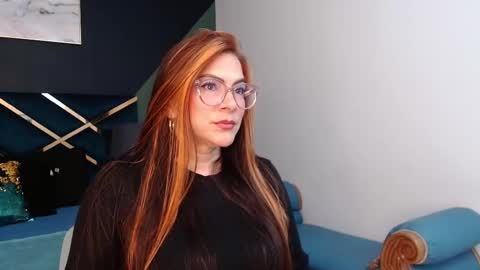 Amaia  online show from November 7, 11:38 am