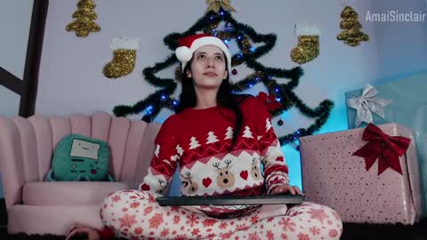 Amai  Sinclair  online show from December 22, 6:06 am