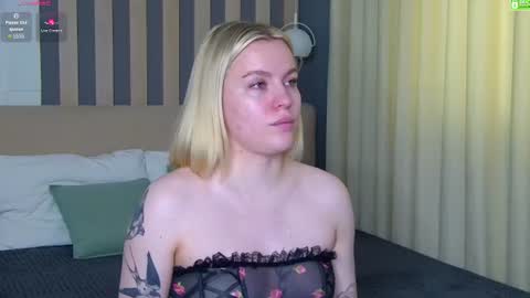 Amalia online show from July 13, 1:23 pm