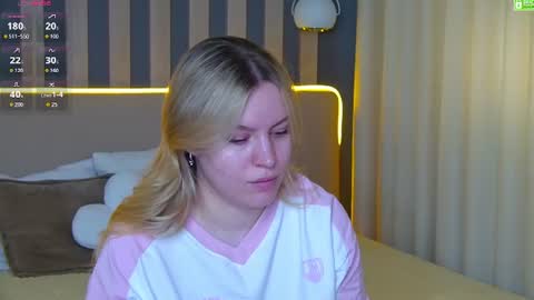 Amalia online show from June 23, 1:09 pm