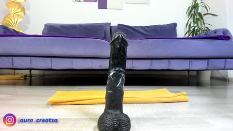 Amalia Nilsson  online show from March 17, 3:05 pm