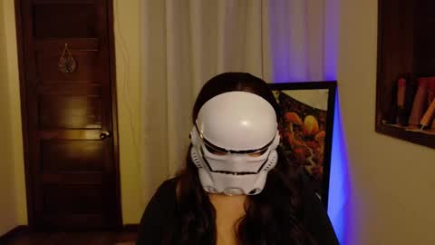         online show from October 22, 2:11 pm