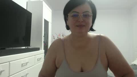 Snapshot of amandamuller1982 chatting on January 17, 12:10 am Anda online show from January 17, 12:10 am