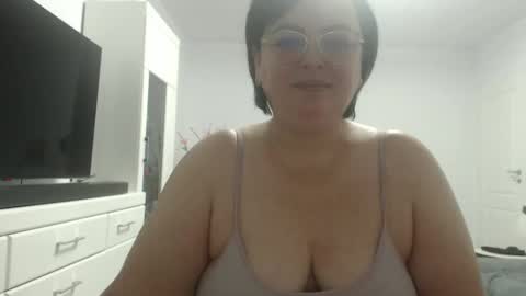 Snapshot of amandamuller1982 chatting on January 22, 4:34 am Anda online show from January 22, 4:34 am