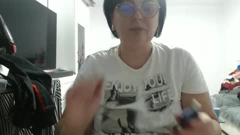 Snapshot of amandamuller1982 chatting on October 26, 8:15 pm Anda online show from October 26, 8:15 pm