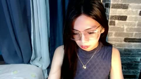 BELLA online show from February 4, 8:23 pm