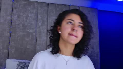 Snapshot of amarettho chatting on September 21, 5:55 pm Emily online show from September 21, 5:55 pm