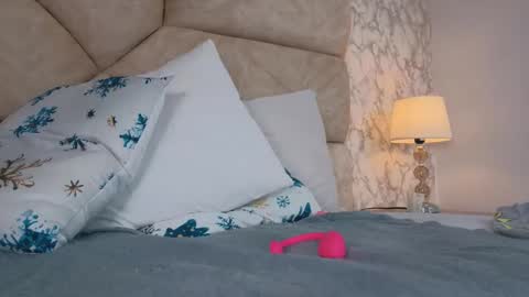 AMATISTA online show from December 17, 11:20 pm