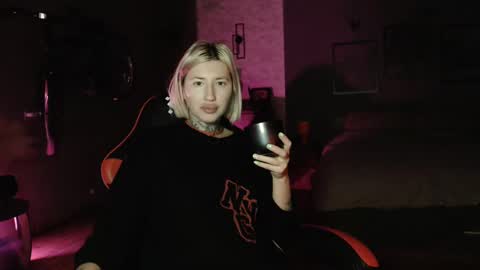 Malina online show from December 7, 3:25 am