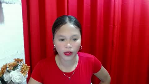 amazing_lyndel88 online show from April 27, 2:08 am