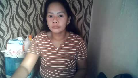 SizzlingAss4u online show from August 3, 11:10 pm