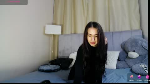 Amazon online show from April 16, 7:08 am